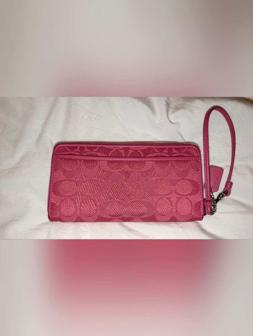 Coach Poppy Signature Jacquard Zippy Wristlet Wallet Pink Silver VGUC - Picture 2 of 13